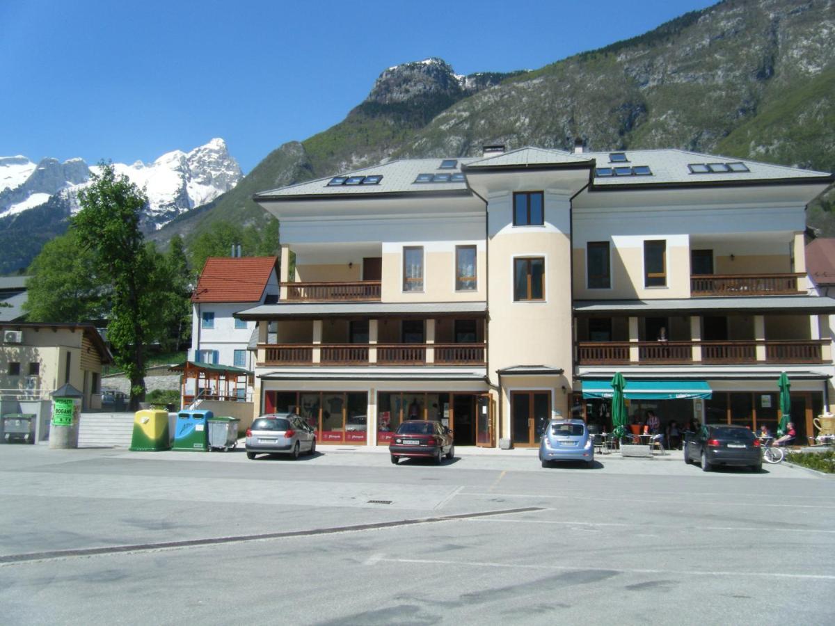 Vila Bovec Sunrise Apartment With Balcony Buitenkant foto